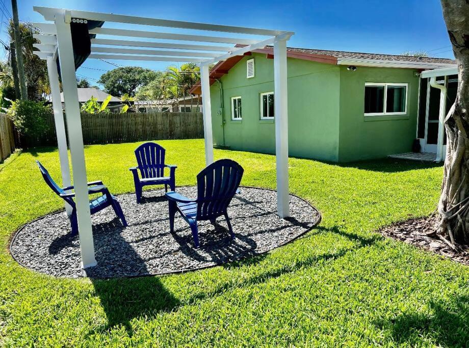 Sea La Vie - Beach Town Charm+Newly Renovated Cocoa Beach Exteriör bild