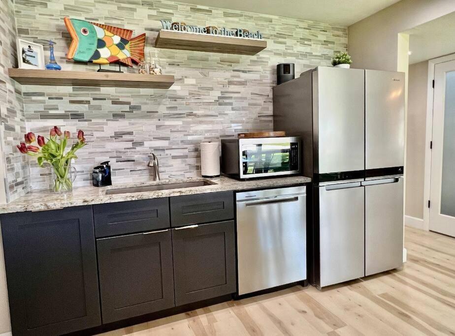 Sea La Vie - Beach Town Charm+Newly Renovated Cocoa Beach Exteriör bild